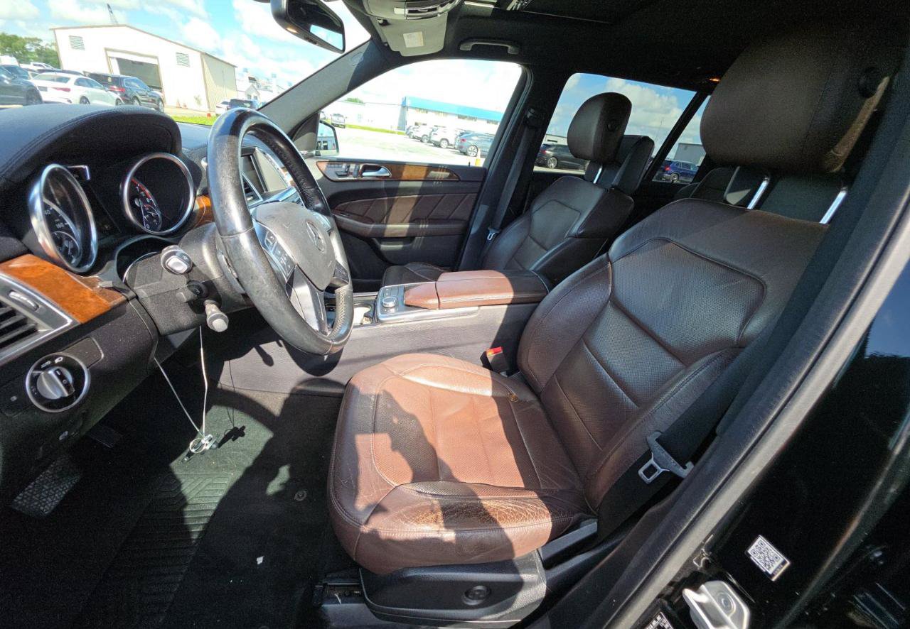 Used 2016 Mercedes-Benz GL 450 4MATIC w/ Premium I Package image 8