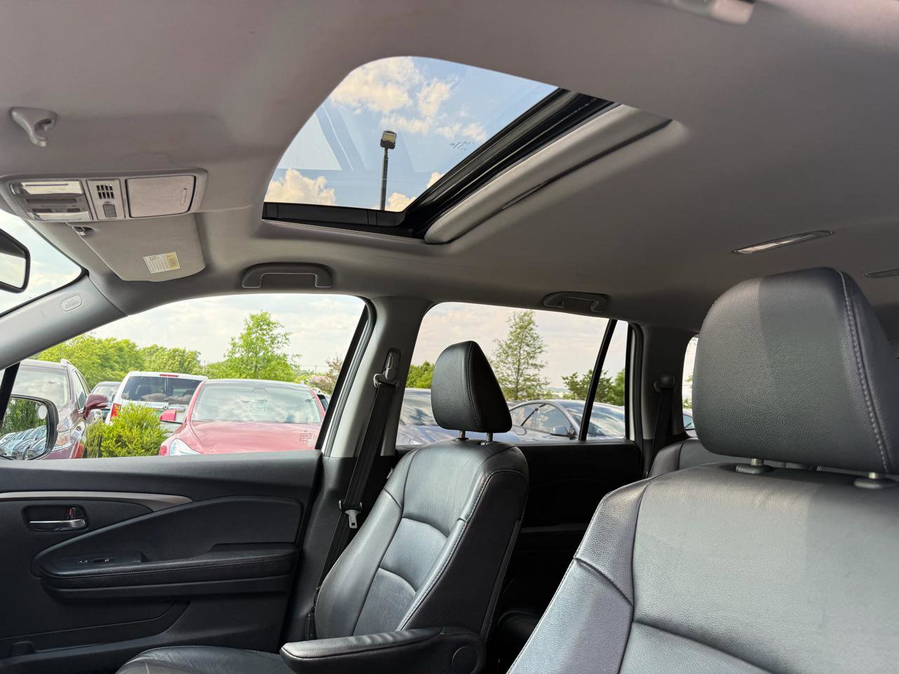 Used 2018 Honda Pilot EX-L image 11