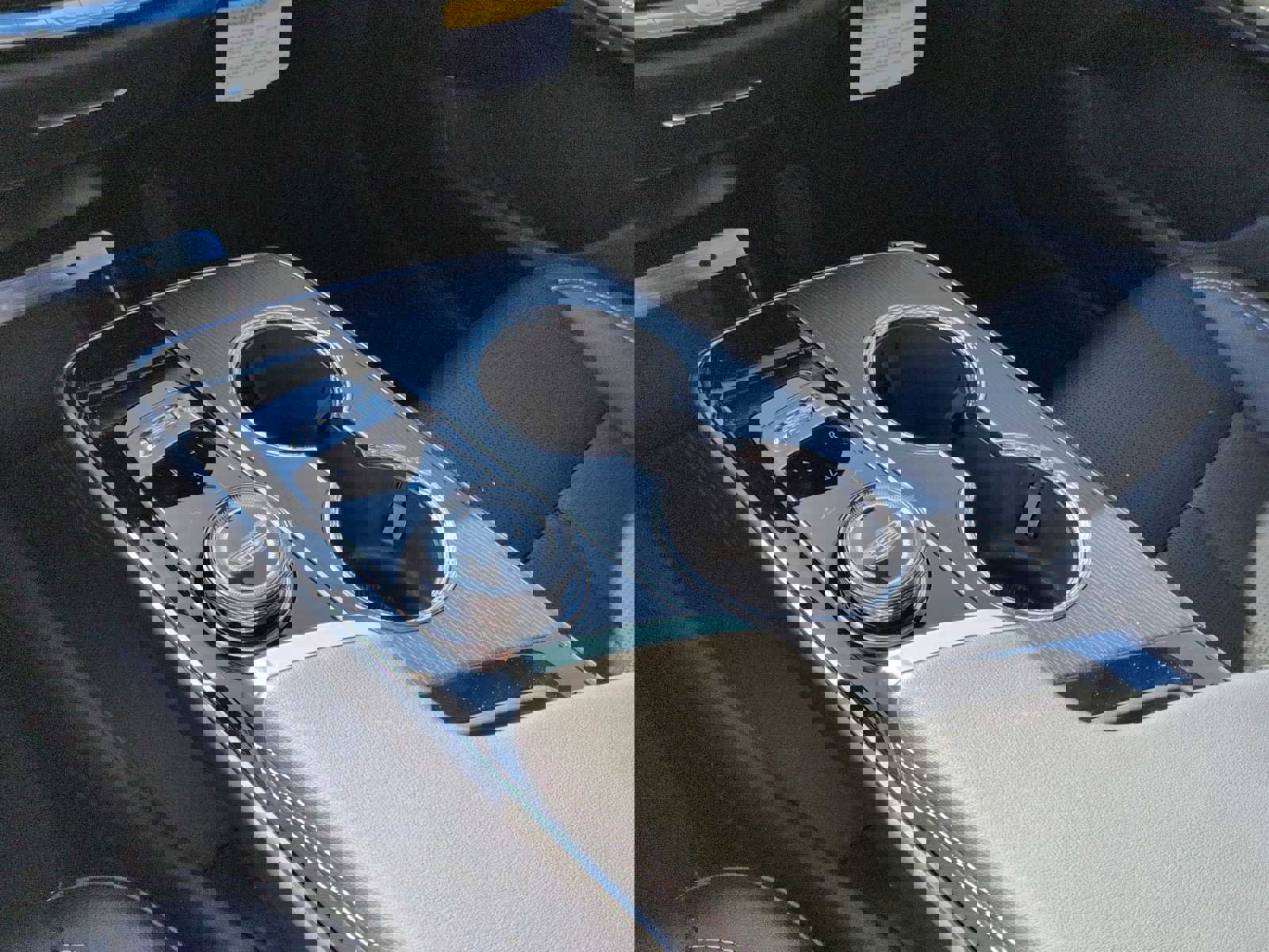 New 2026 Cadillac Lyriq Sport image 18