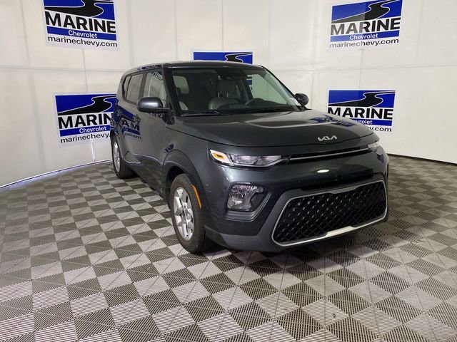 Used 2022 Kia Soul LX w/ Technology Package FWD image 1