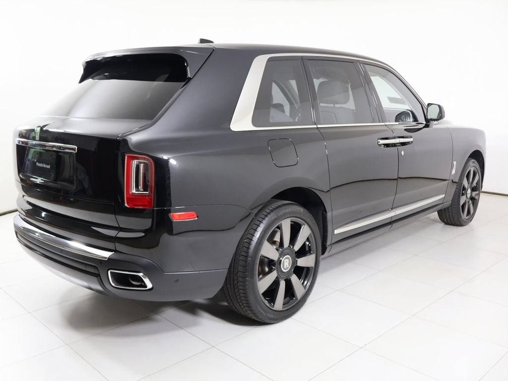 Used 2023 Rolls-Royce Cullinan w/ Technology Package AWD/4WD image 25