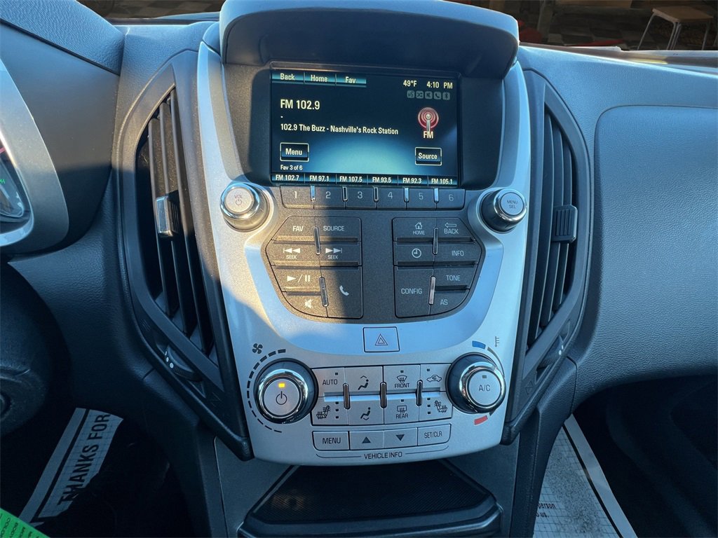 Used 2017 Chevrolet Equinox LT w/ Convenience Package image 24