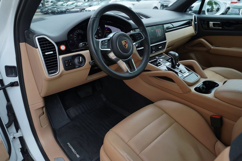 Used 2019 Porsche Cayenne AWD/4WD image 10