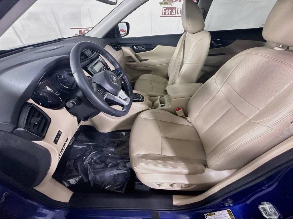 Used 2019 Nissan Rogue SL w/ Premium Package AWD/4WD image 26