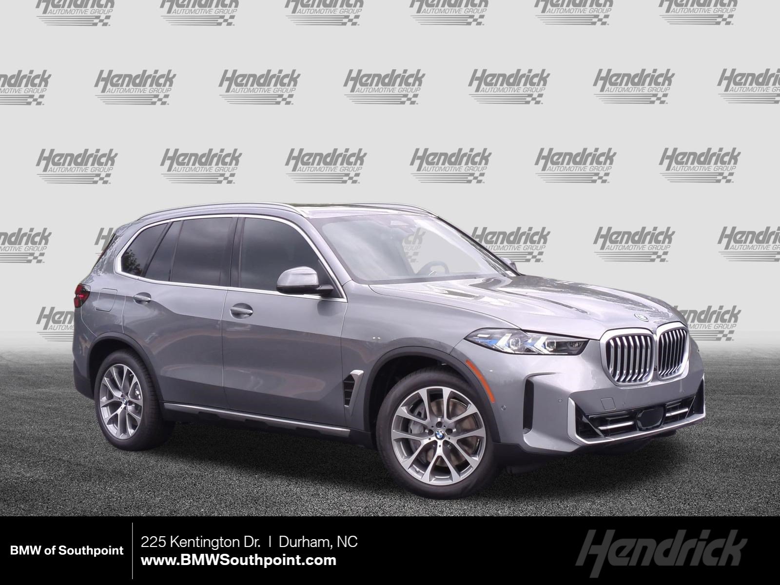 New 2026 BMW X5 xDrive50e w/ Climate Comfort Package AWD/4WD image 1
