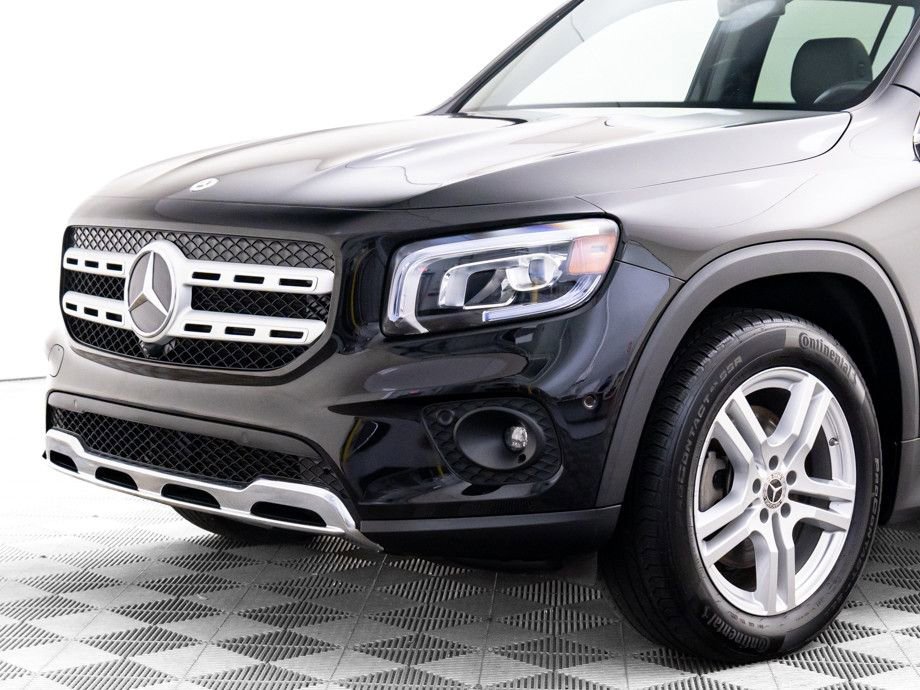 Used 2023 Mercedes-Benz GLB 250 4MATIC image 40