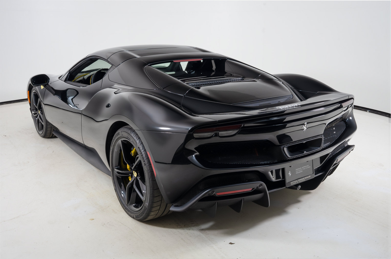 Certified 2026 Ferrari 296 GTS RWD image 30