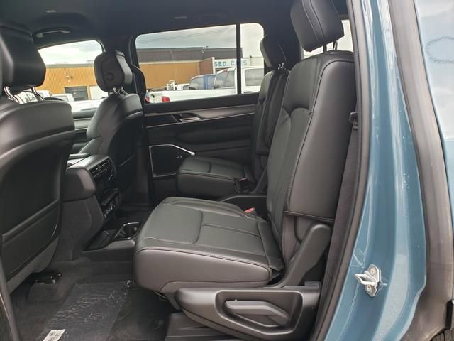 New 2026 Jeep Grand Wagoneer 4WD image 12