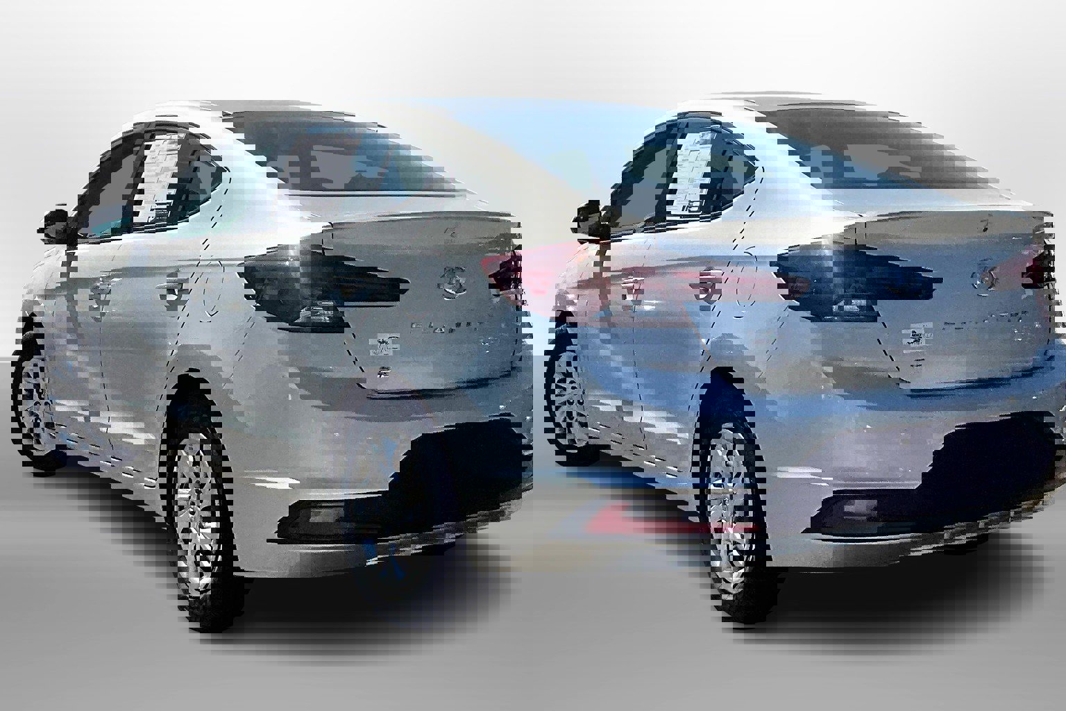 Used 2019 Hyundai Elantra SE image 10