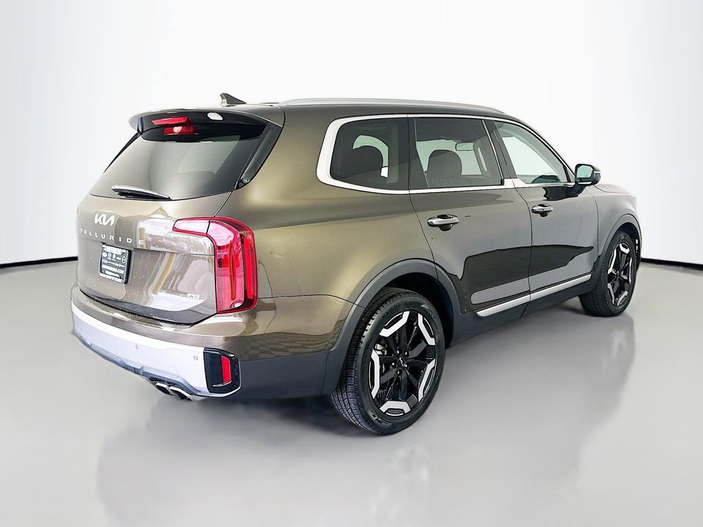Used 2023 Kia Telluride S w/ S Sunroof Package image 7
