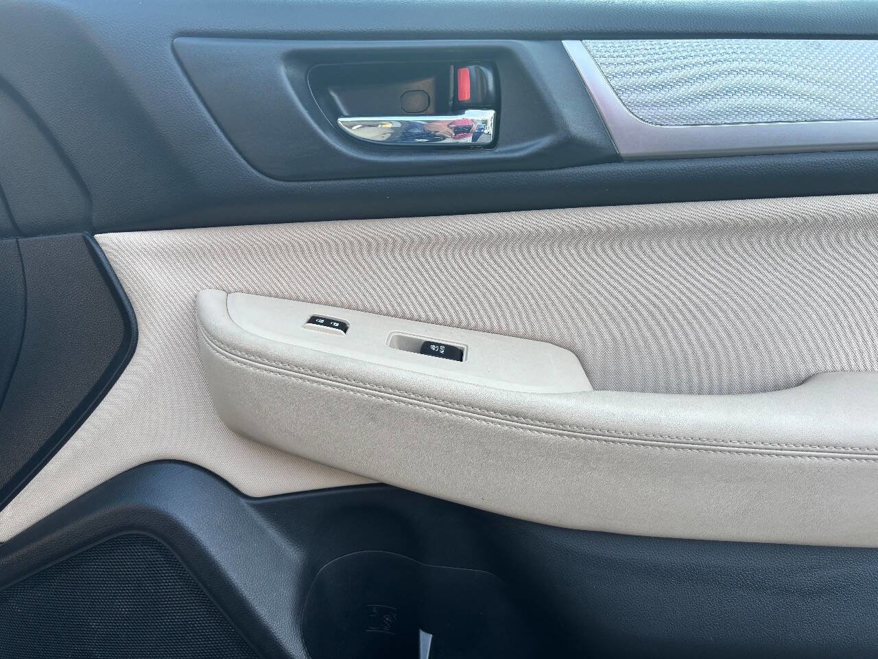 Used 2015 Subaru Outback 2.5i Premium image 30