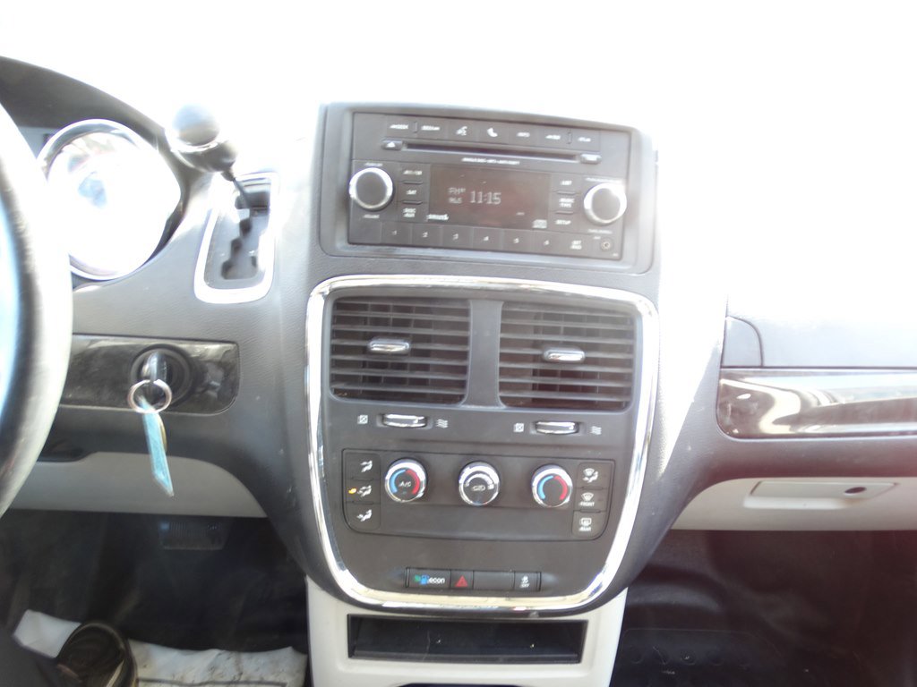 Used 2014 RAM C/V Tradesman w/ UConnect Hands-Free Group image 15