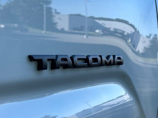 Certified 2023 Toyota Tacoma TRD Sport AWD/4WD image 11