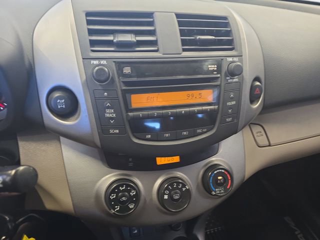 Used 2007 Toyota RAV4 4WD w/ 3rd Row image 23