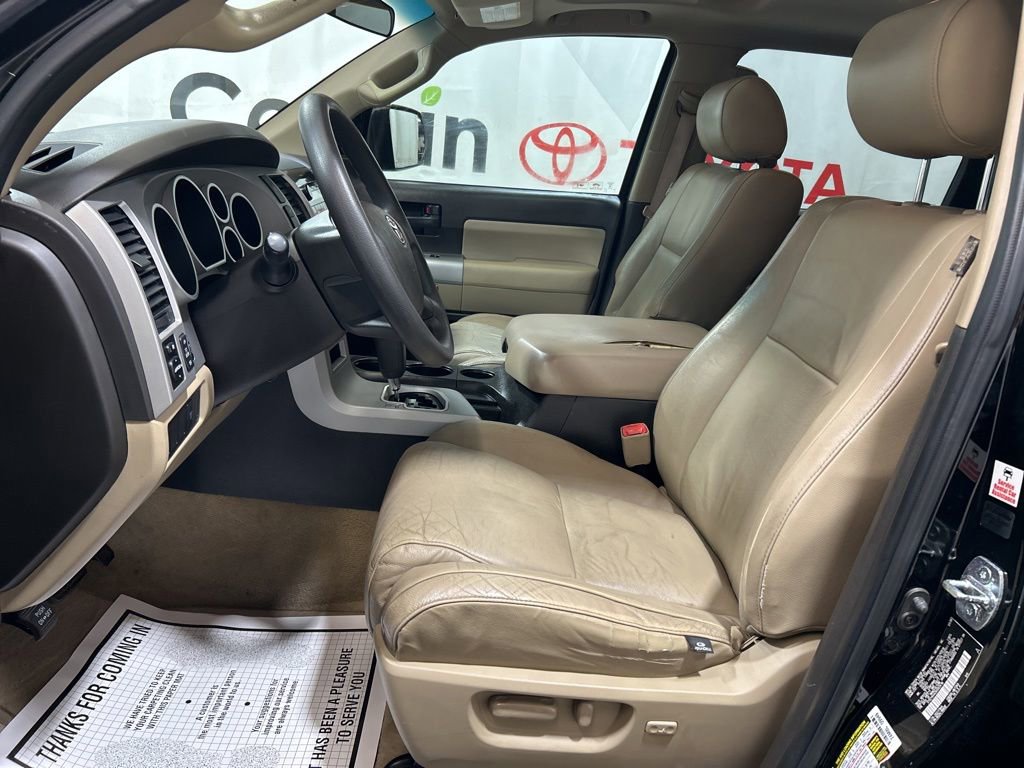 Used 2008 Toyota Sequoia SR5 RWD image 27
