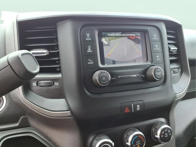Used 2022 RAM 3500 Tradesman RWD image 28