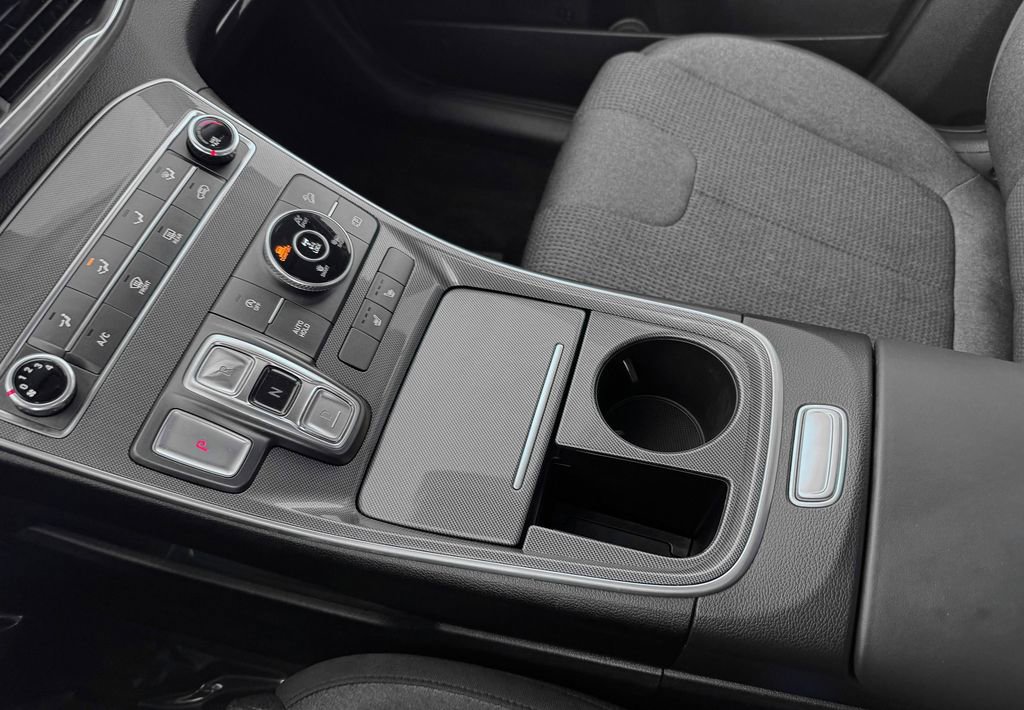Used 2022 Hyundai Santa Fe SEL image 22
