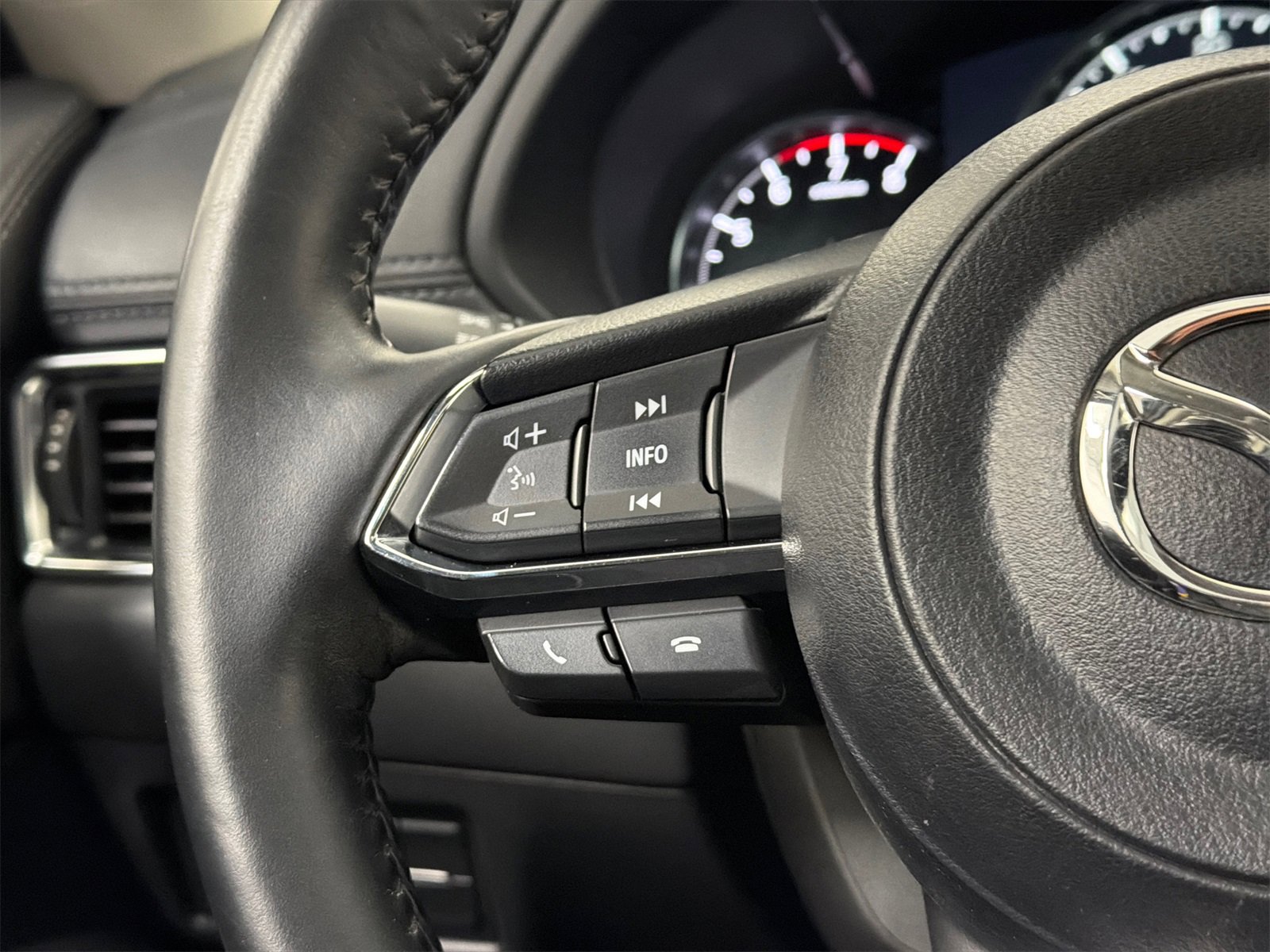 Used 2020 MAZDA CX-5 Grand Touring w/ GT Premium Package image 23