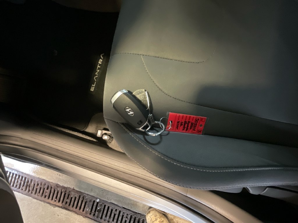 Used 2022 Hyundai Elantra SEL FWD image 32