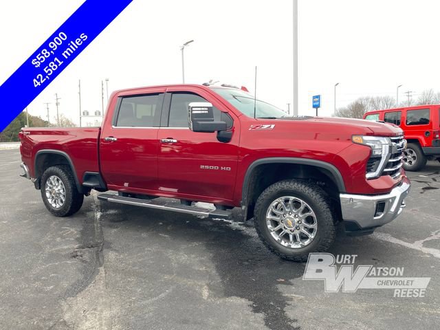 Used 2024 Chevrolet Silverado 2500 LTZ w/ LTZ Premium Package image 12
