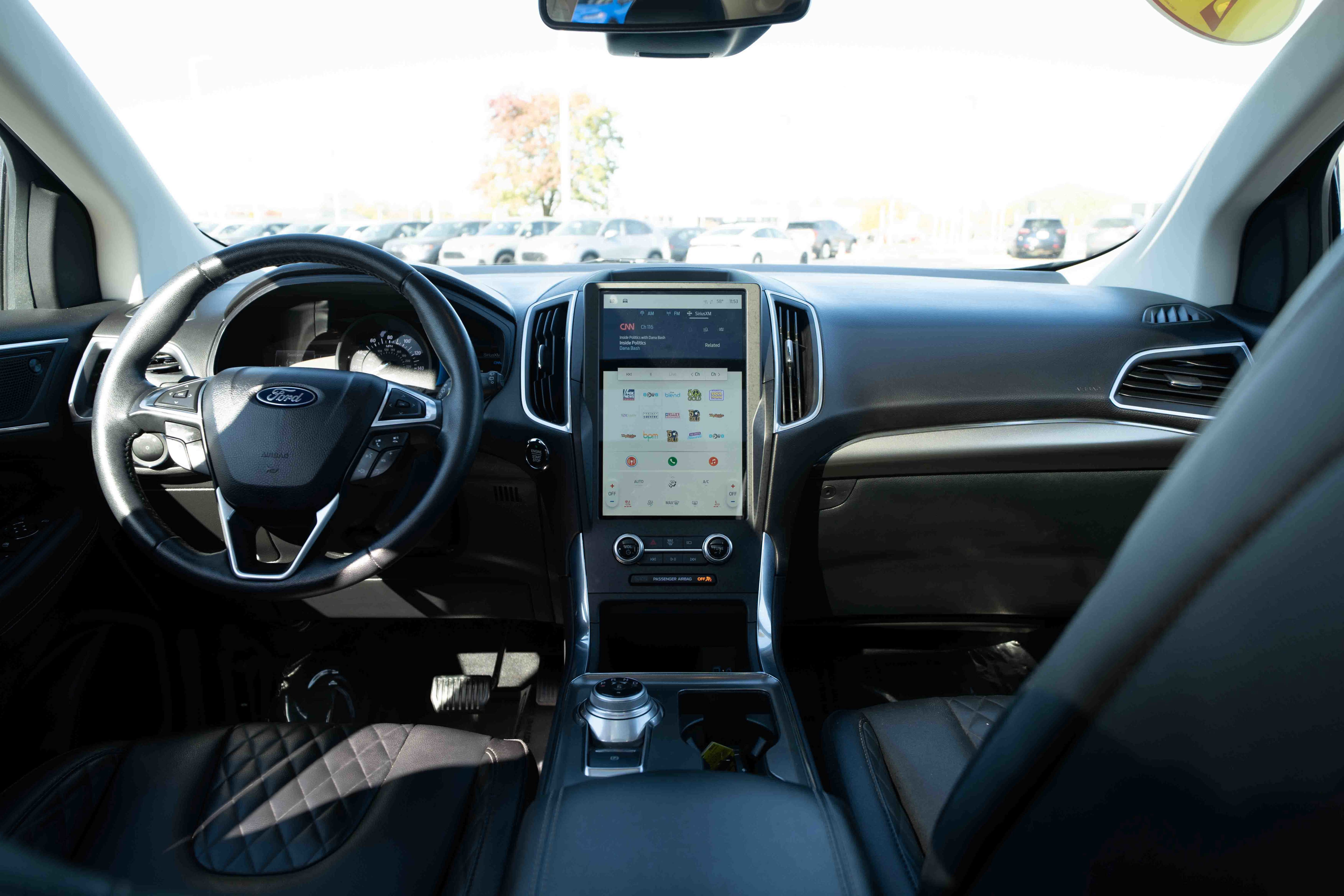 Used 2024 Ford Edge Titanium image 20