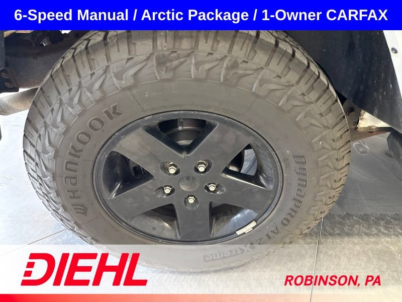 Used 2012 Jeep Wrangler Sahara AWD/4WD image 9