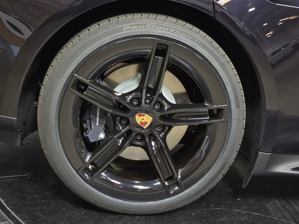 New 2026 Porsche Taycan image 29