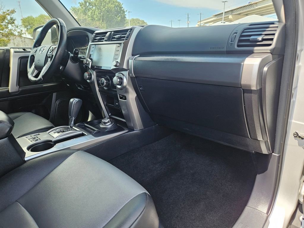 Used 2024 Toyota 4Runner SR5 Premium image 30