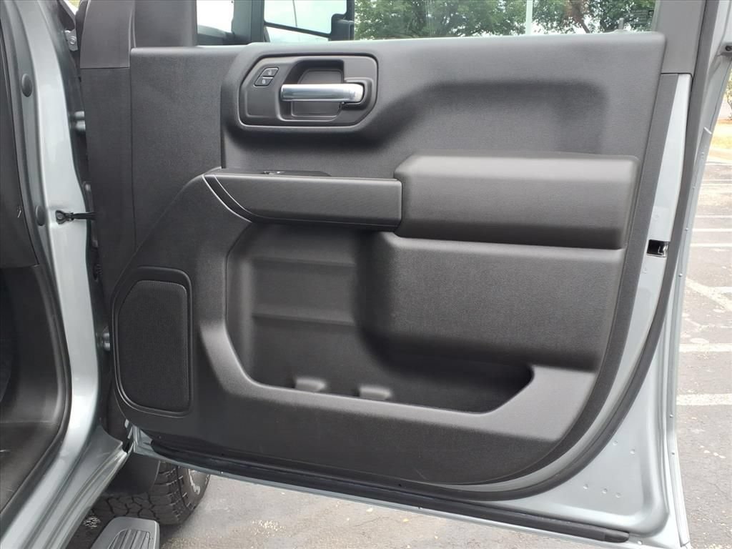 Used 2024 Chevrolet Silverado 2500 Custom w/ Custom Value Package AWD/4WD image 19