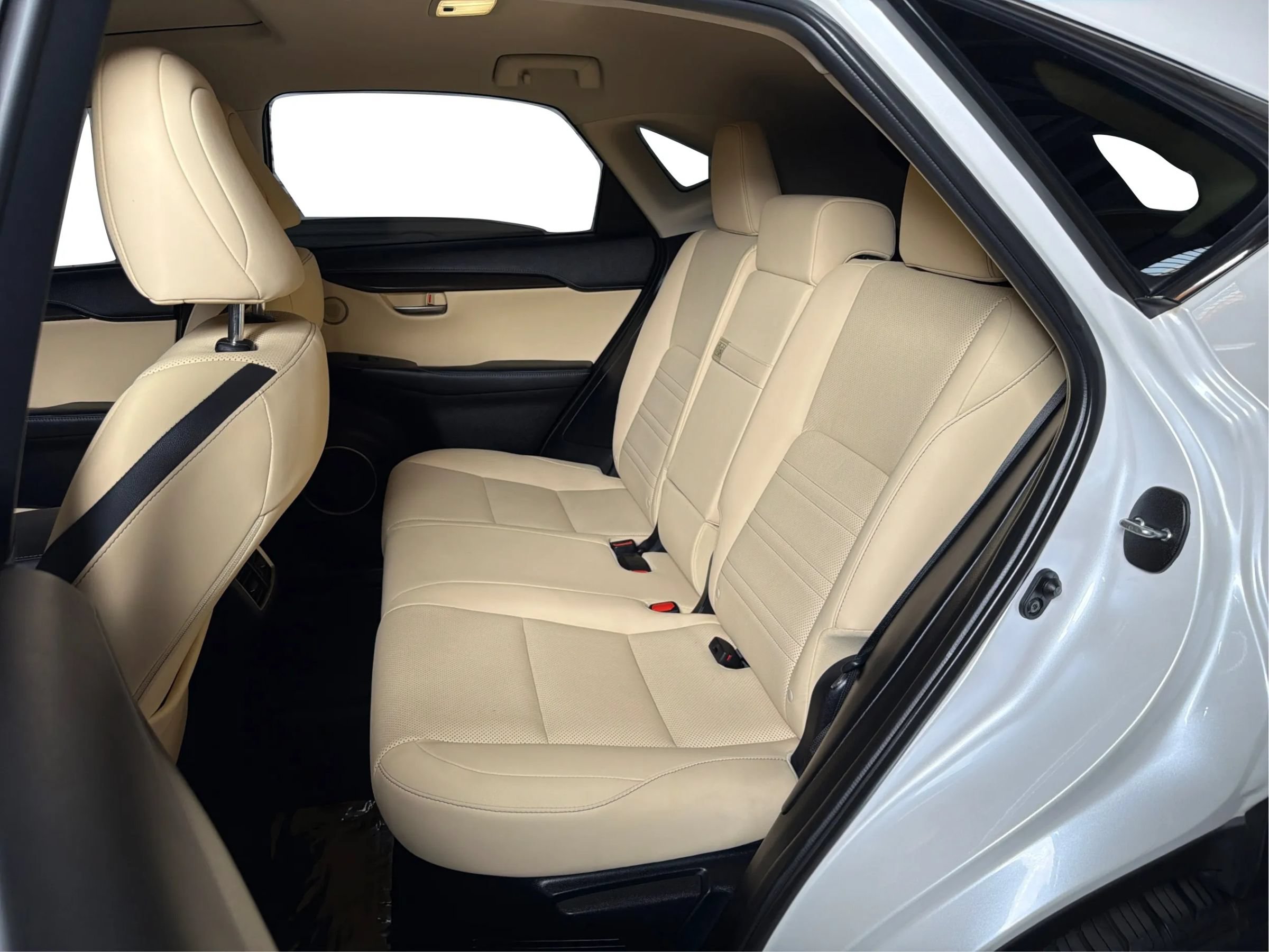 Used 2017 Lexus NX 200t FWD image 10