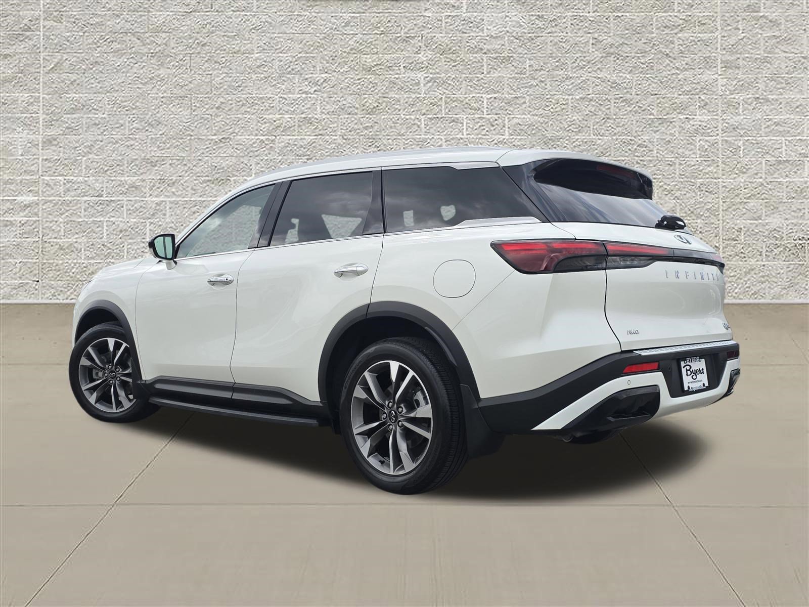 Used 2025 INFINITI QX60 Luxe w/ Cargo Package AWD/4WD image 5