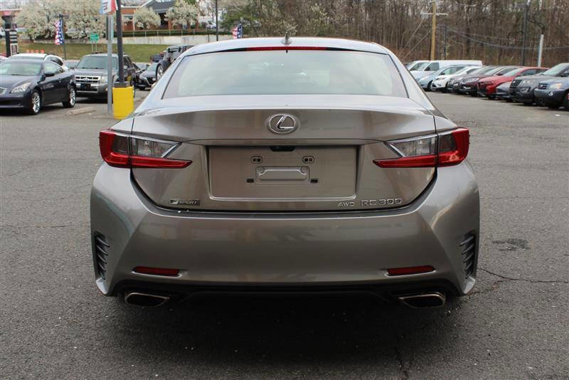 Used 2017 Lexus RC 300 AWD image 4