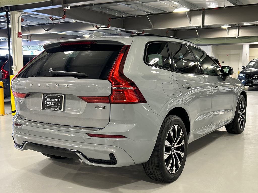 Certified 2024 Volvo XC60 B5 Core w/ Protection Package Premier image 2