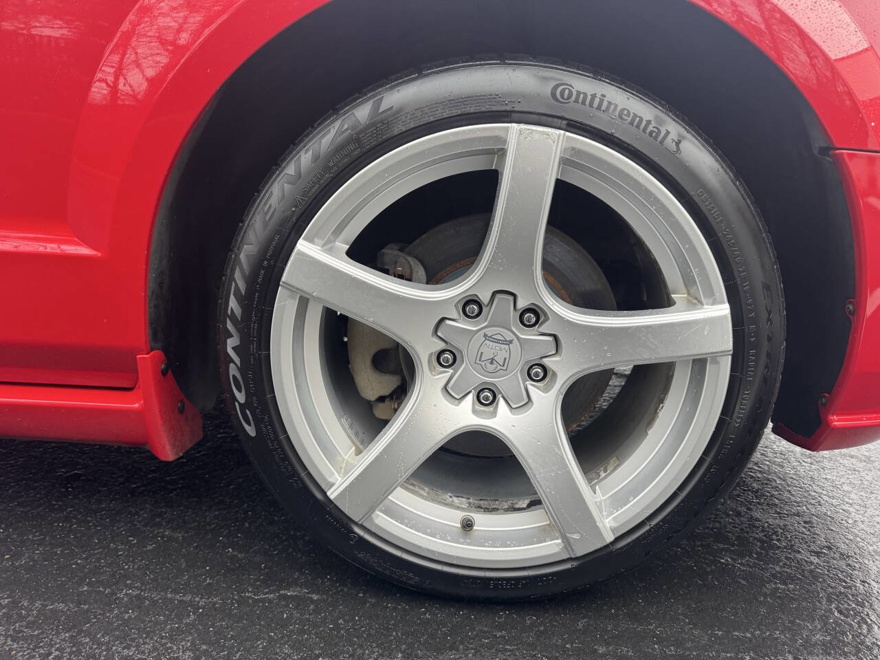 Used 2009 Ford Mustang GT image 16