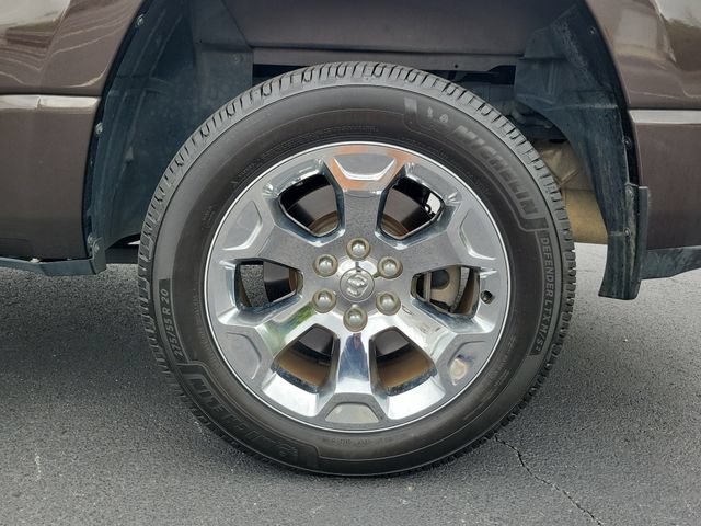 Used 2019 RAM 1500 Big Horn RWD image 7