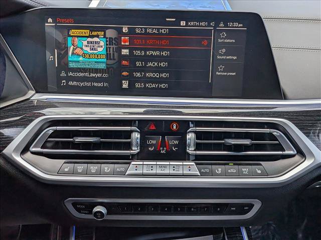 Used 2022 BMW X7 M50i w/ Executive Package AWD/4WD image 15