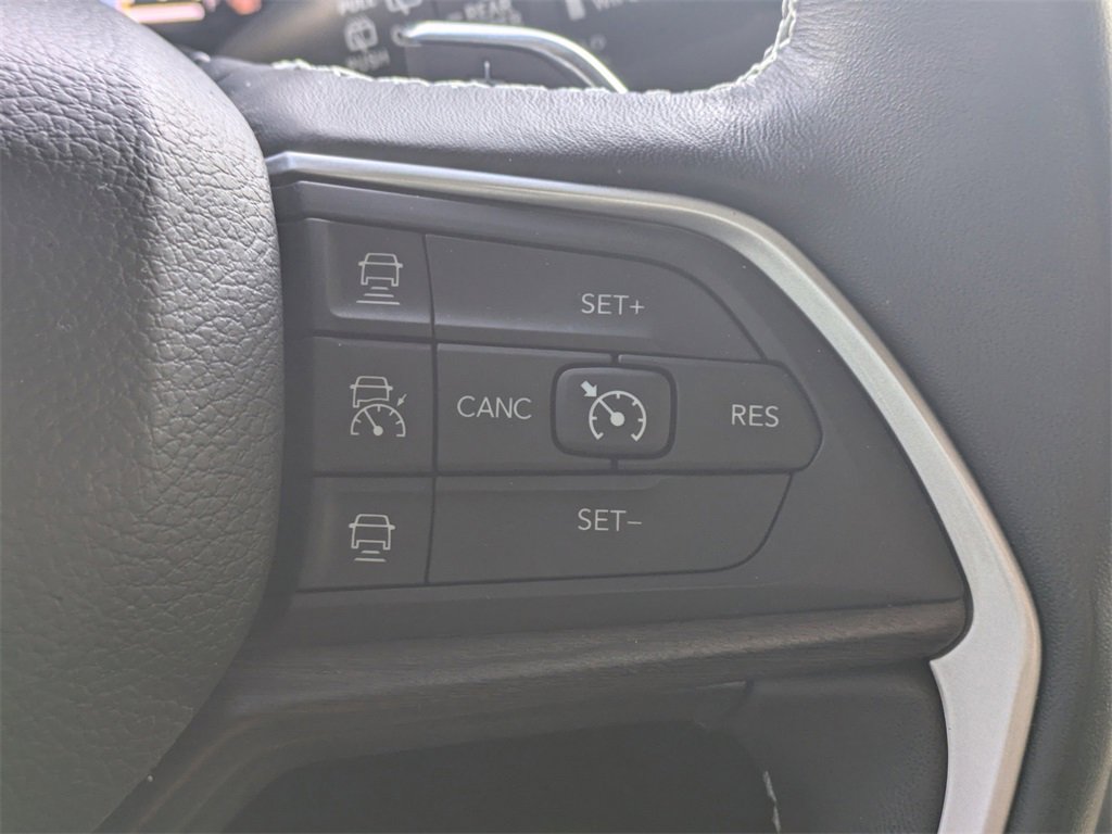 Used 2022 Jeep Grand Cherokee L Limited w/ Trailer Tow Group (B) image 28