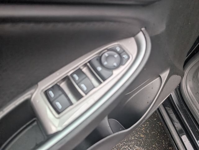Used 2025 Chevrolet Malibu LT FWD image 10
