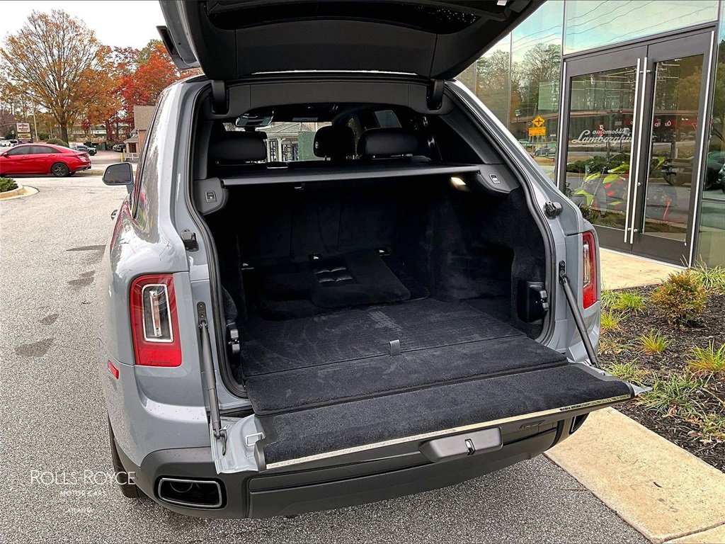 Certified 2024 Rolls-Royce Cullinan Black Badge image 34