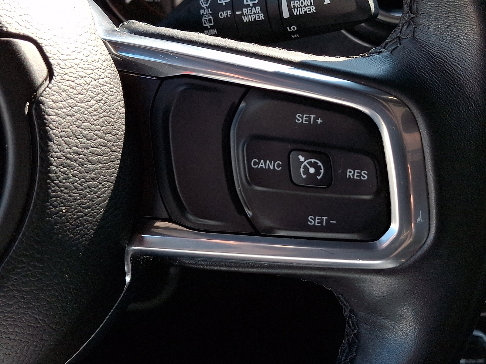 Certified 2022 Jeep Wrangler Unlimited Sahara AWD/4WD image 23