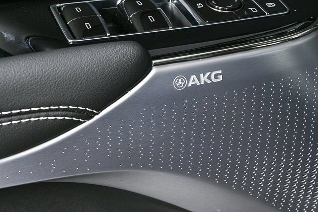 New 2026 Cadillac Lyriq Premium Sport image 7