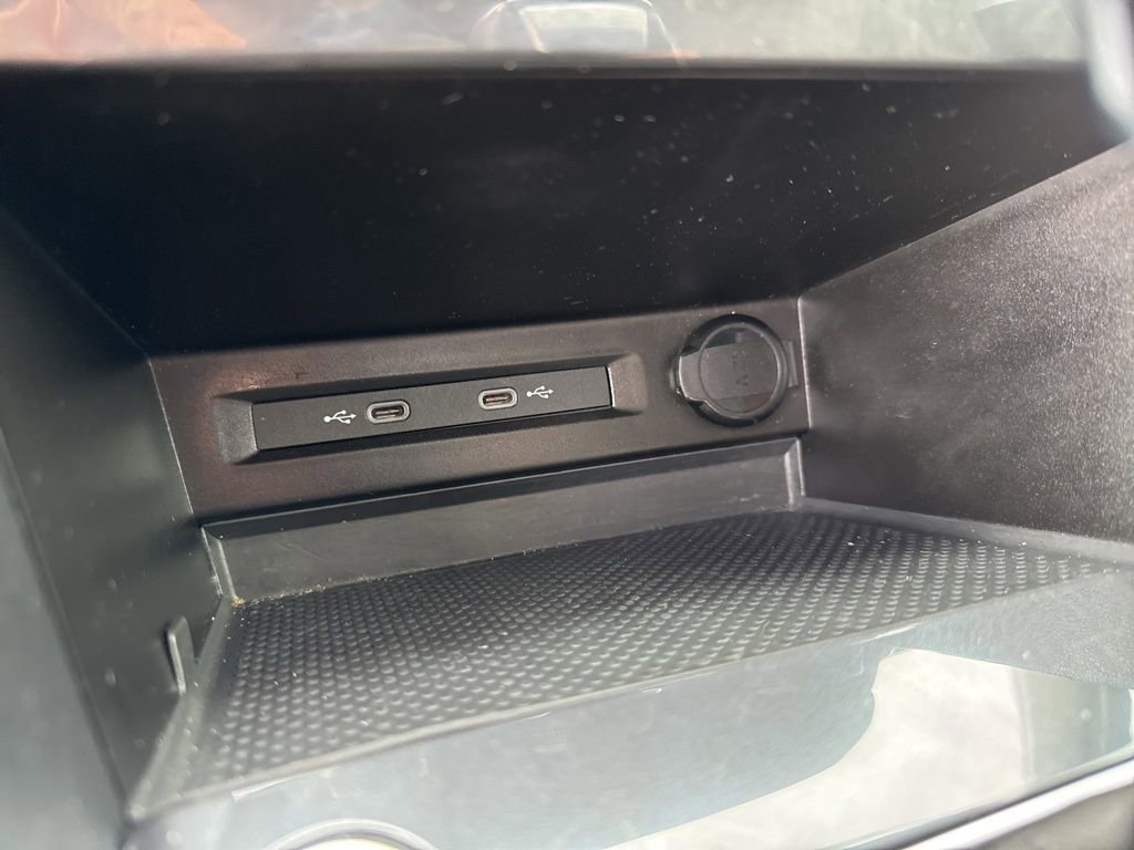 Certified 2024 Volkswagen Tiguan Wolfsburg Edition image 27