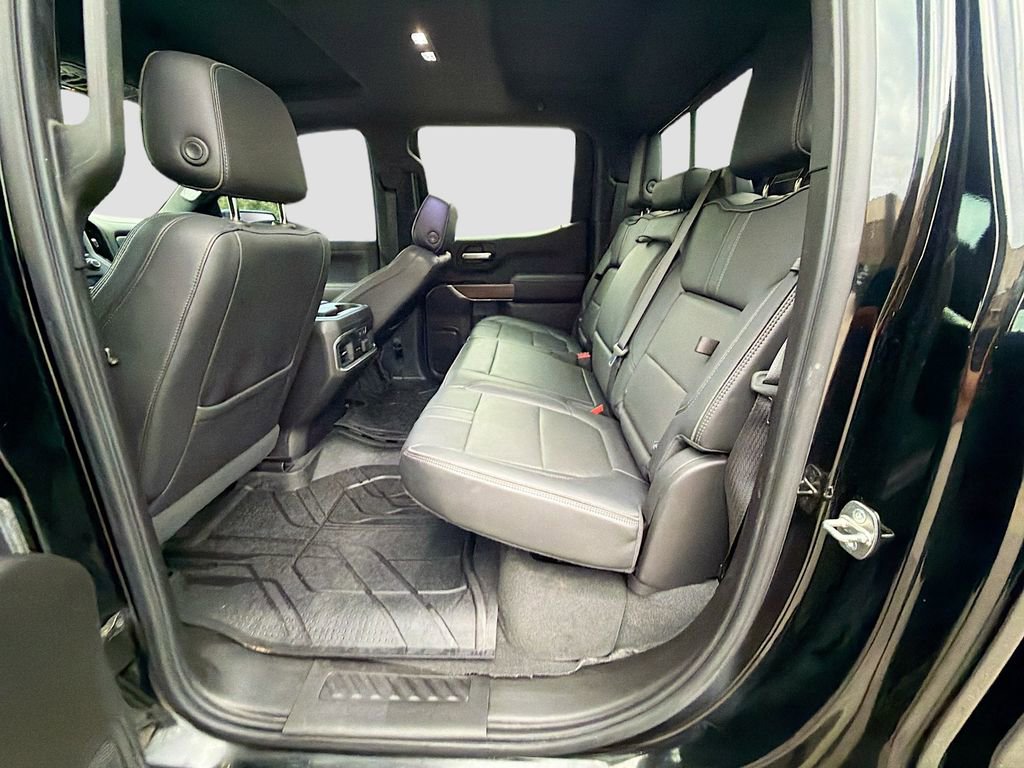 Used 2019 Chevrolet Silverado 1500 High Country w/ Technology Package AWD/4WD image 20