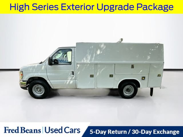 Used 2019 Ford E-350 and Econoline 350 Super Duty w/ Power Windows & Locks Group RWD image 5