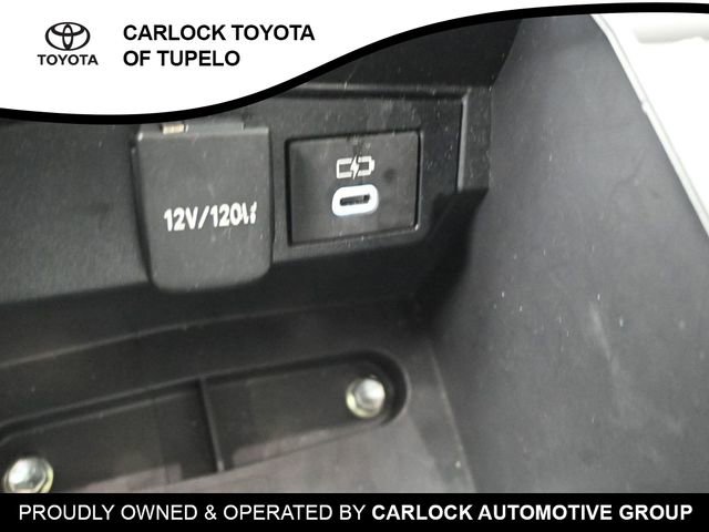 Used 2025 Toyota Corolla LE image 15