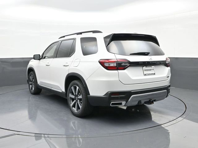Certified 2024 Honda Pilot Touring image 8