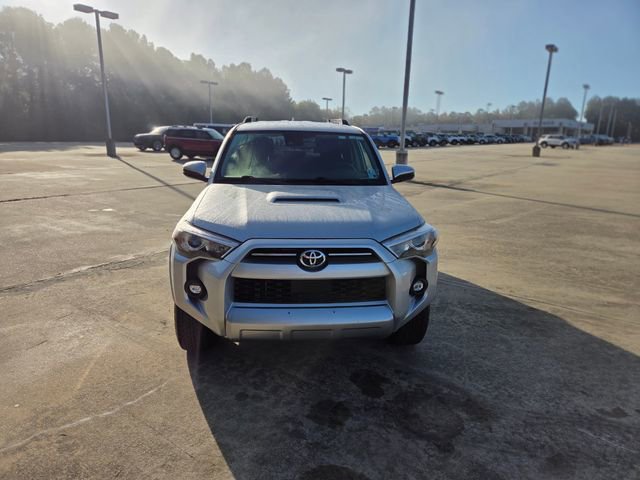 Used 2024 Toyota 4Runner TRD Off-Road image 10
