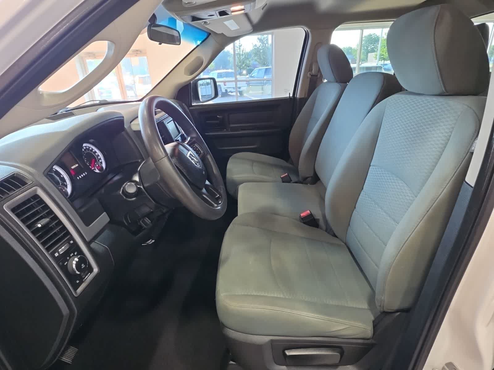 Used 2019 RAM 1500 Express w/ Express Value Package AWD/4WD image 14