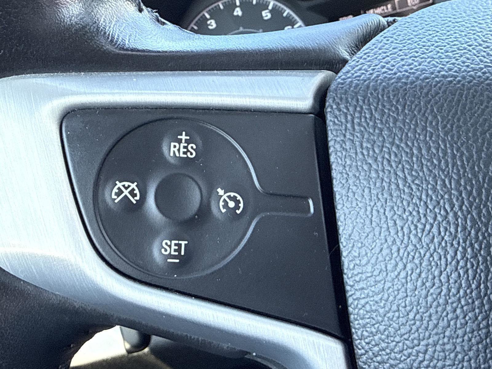 Used 2018 GMC Terrain SLE w/ Driver Convenience Package image 20