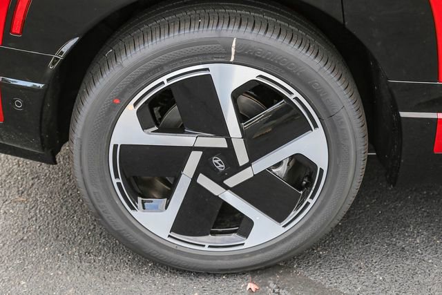 New 2026 Hyundai Ioniq 9 Limited w/ Tow & Go Package image 10